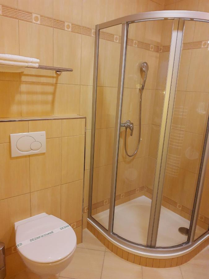 Hotel Air Holíč Esterno foto