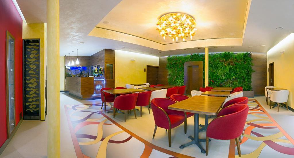 Hotel Air Holíč Esterno foto